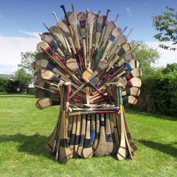 hurling throne